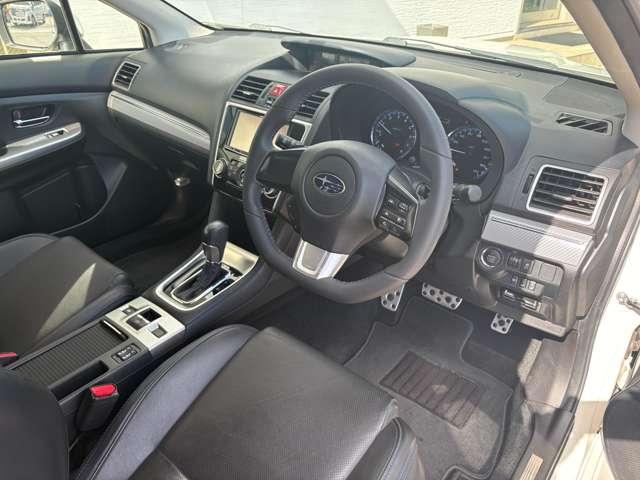 レヴォーグ 2.0GT-Sアイサイト 4WD 5名 ★禁煙車★LEDヘッドライト★レザーシート★シートヒーター★社外ナビ★Bカメラ★ETC★スマートキー★(23枚目)