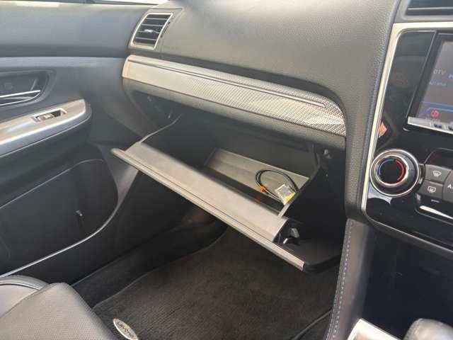 レヴォーグ 2.0GT-Sアイサイト 4WD 5名 ★禁煙車★LEDヘッドライト★レザーシート★シートヒーター★社外ナビ★Bカメラ★ETC★スマートキー★(29枚目)