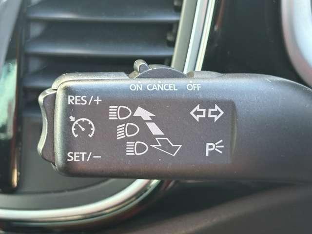 ザ・ビートル Rラインマイスター 禁煙車/専用レザーシート/BSM/純正SSDナビ/Bカメラ/スマキ―/ドラレコ/前後ソナー/HIDライト/純正18AW/シートヒーター/フルセグDTV/リアスポイラー/(16枚目)