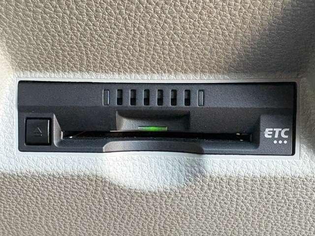 ヤリス ５ドア１．５Ｚ　５名　★禁煙車★ＬＥＤヘッドライト★レーンキープ★衝突軽減★クリアランスソナー★ＰＫＳＢ★ナノイー★（20枚目）