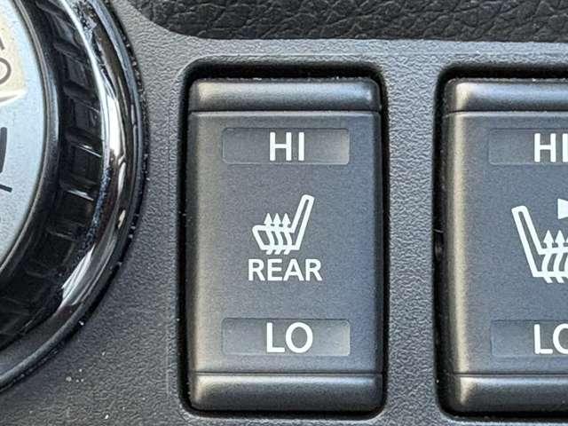 エクストレイル ２．０ＡＵＴＥＣＨ　ｉパッケージ　ハイブリッド　４ＷＤ　５名　★禁煙車★ＡＵＴＥＣＨ★プロパイロット★ＢＳＭ★レーンキープ★衝突軽減★クリアランスソナー★アラウンドビューモニター★アダプティブクルーズコントロール★（17枚目）