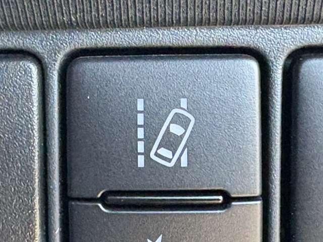 アクア １．５クロスオーバー　５名　★純正ＳＳＤナビ★フルセグＤＴＶ★バックカメラ★ハーフレザーシート★ＬＥＤヘッドライト★スマートキー★純正１６インチアルミ★（15枚目）