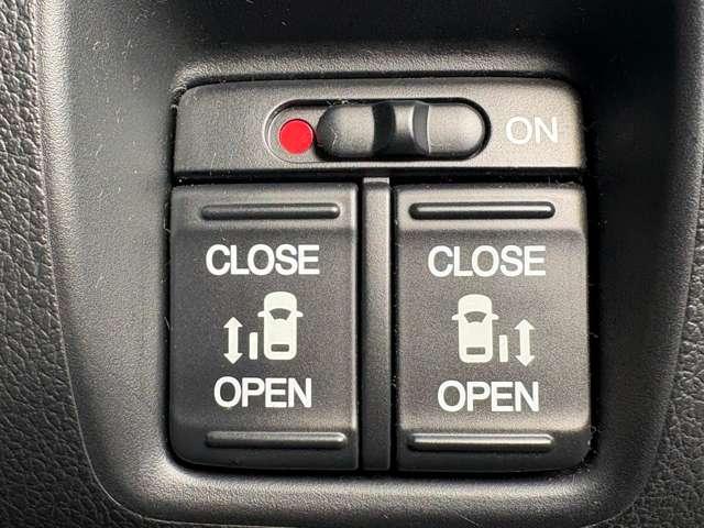 N-BOX 660カスタムG SSパッケージ 4名 スマートキー★ナビ、地デジTV★Bモニター★あんしんPKG★14AW★両側パワスラ★HIDライト★APKG★(15枚目)