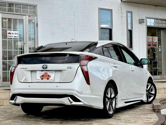 プリウス １．８Ａプレミアム　ツーリングセレクション　５名　★禁煙車★モデリスタエアロ★ＬＥＤヘッドライト★ＳＳＤナビ★フルセグ★ＥＴＣ★Ｂカメラ★黒革★シートヒーター★レーンキープ★（2枚目）