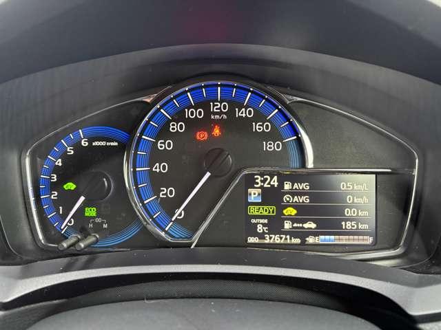 カローラフィールダー １．５ハイブリッドＧ　Ｗ×Ｂ　５名　★禁煙車★ハーフレザー★ＳＳＤナビ★フルセグ★Ｂカメラ★ＥＴＣ★ＬＥＤライト★純正ＡＷ★（11枚目）