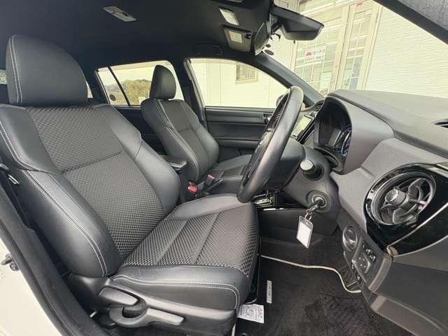 カローラフィールダー １．５ハイブリッドＧ　Ｗ×Ｂ　５名　★禁煙車★ハーフレザー★ＳＳＤナビ★フルセグ★Ｂカメラ★ＥＴＣ★ＬＥＤライト★純正ＡＷ★（23枚目）