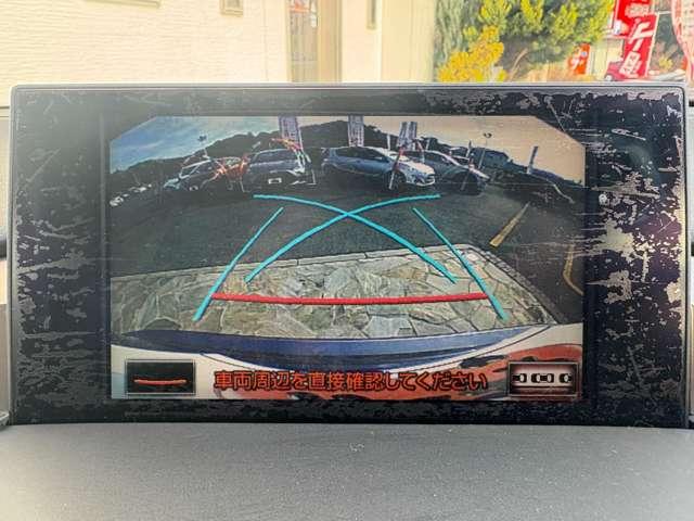ＮＸ ３００ｈバージョンＬ　５名　１オ－ナ－禁煙／黒レザーシート／メーカーＳＤナビ＆バックカメラ／電動テール／シートヒーター＆ベンチレーション／後席電動格納／ナノイー／３眼ＬＥＤヘッドライト（8枚目）