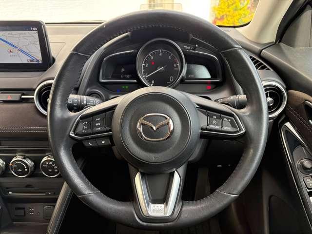 �y�n���h���z�X�e�A�����O�����ꂢ�ł��B�X�e�A�����O�\�ʂ̃X���͂������܂���B�j���E������킸�O���b�v�����������肫�܂��̂ŁA�^�]���̃X�g���X�y���Ɍq�����Ă��܂��B