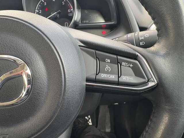 �N���[�Y�R���g���[��