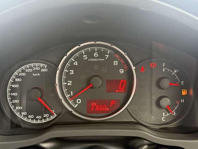 ＢＲＺ ２．０Ｓ　４名　禁煙車／パドルシフト／Ｂｌｕｅｔｏｏｔｈ／バックカメラ／ＥＴＣ／ハーフレザーシート／シートヒーター／フルセグＴＶ／純正１７ＡＷ／スマートーキー／ＨＩＤヘッドライト／純正フォグランプ／純正リアスポイラー（13枚目）