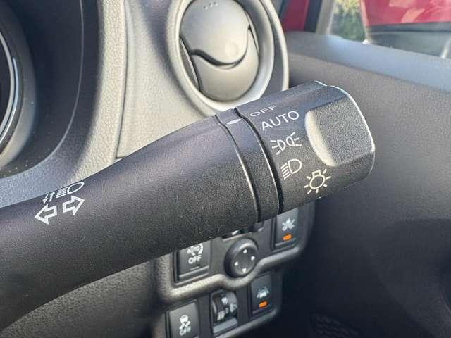 �u�I�[�g���C�g�v�@�Â��Ȃ�Ǝ����Ń��C�g���_�����A���S�^�]���菕���I