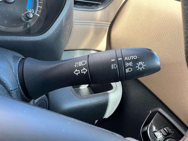 �y�I�[�g���C�g�z�Â��Ȃ����烉�C�g�������_����