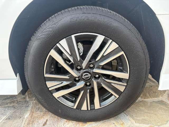 セレナ １．４ｅ－ＰＯＷＥＲハイウェイスターＶ　８名　禁煙車★フリップダウンモニター★プロパイロット★エマージェンシーブレーキ★デジタルインナーミラー★ＢＳＭ★電子パーキング★パーキングセンサー★（38枚目）