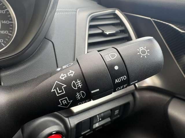 �y�I�[�g���C�g�z�Â��Ȃ����烉�C�g�������_����