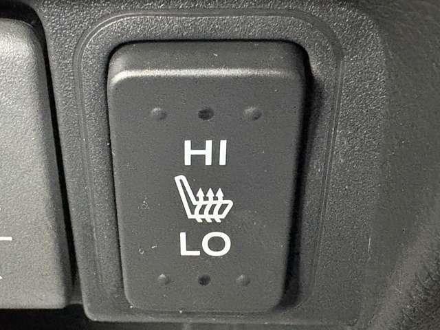 Ｎ－ＯＮＥ プレミアム　ＳＳパッケージ　禁煙車／衝突軽減／ＫＥＮＷＯＯＤ製ナビ／Ｂカメラ／フルセグ／ＥＴＣ／純正ＡＷ／スマートキー／ツートンカラー（21枚目）