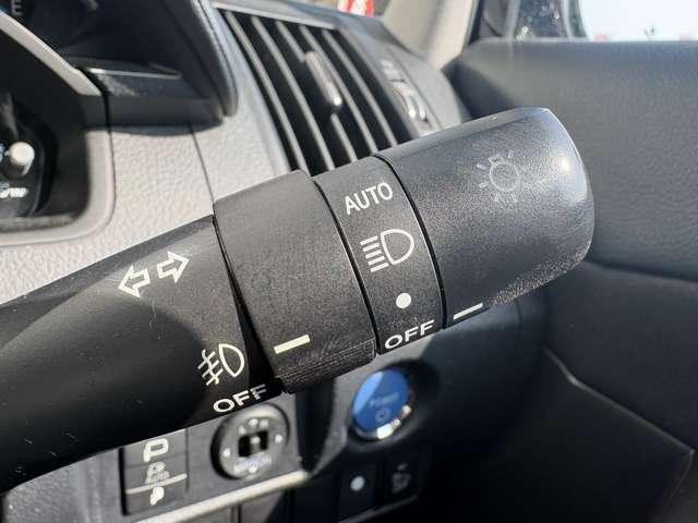 SAI 2.4G 5名 ★禁煙車★モデリスタエアロ★LEDヘッドライト★SSDナビ★フルセグ★ETC★Bカメラ★(20枚目)