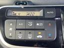 Ｇ・ターボＬパッケージ　禁煙車／衝突被害軽減ブレーキ／両側電動スライドドア／純正ナビ／Ｂｌｕｅｔｏｏｔｈ対応／バックカメラ／ＨＩＤヘッドライト／スマートキー／純正１５インチアルミ／クルーズコントロール／パドルシフト／ＥＴＣ／（30枚目）