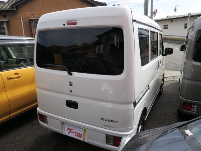 エブリイ ＰＡ　届け出済み未使用車　セレクト４ＷＤ車　デュアルカメラサポート　パーキングセンサー　トラクションコントロール　エアコン　パワーステアリング　Ｗエアバッグ（6枚目）
