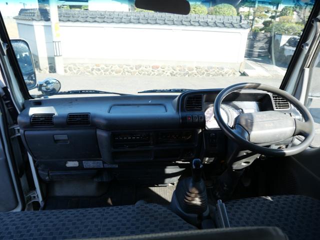 エルフトラック 　Ｗキャブ　エアコン　パワーステアリング　パワーウィンドウ　エアバッグ　ラジオ（9枚目）