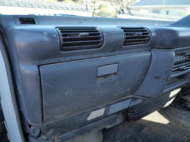 エルフトラック 　Ｗキャブ　エアコン　パワーステアリング　パワーウィンドウ　エアバッグ　ラジオ（19枚目）