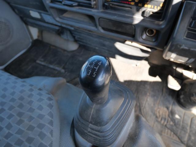 エルフトラック 　Ｗキャブ　エアコン　パワーステアリング　パワーウィンドウ　エアバッグ　ラジオ（27枚目）