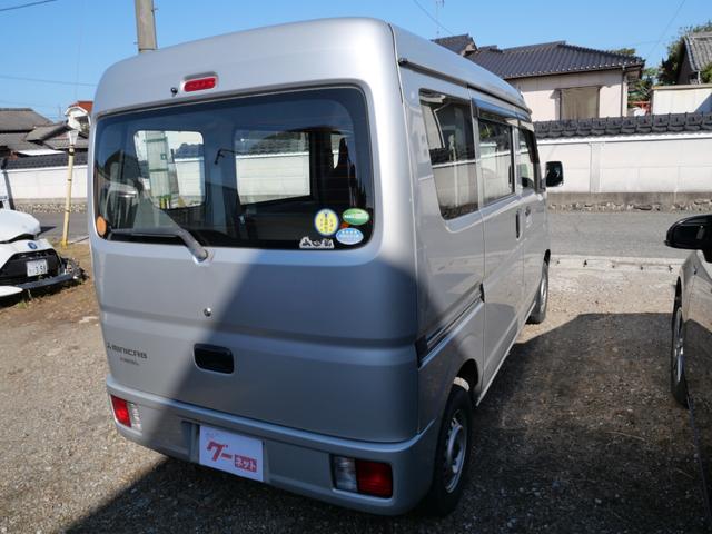 ミニキャブバン M エアコン パワーステアリング Wエアバッグ ライトレベル調節 ラジオ 記録簿(7枚目)