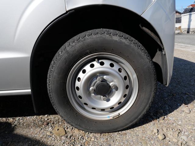 ミニキャブバン M エアコン パワーステアリング Wエアバッグ ライトレベル調節 ラジオ 記録簿(9枚目)