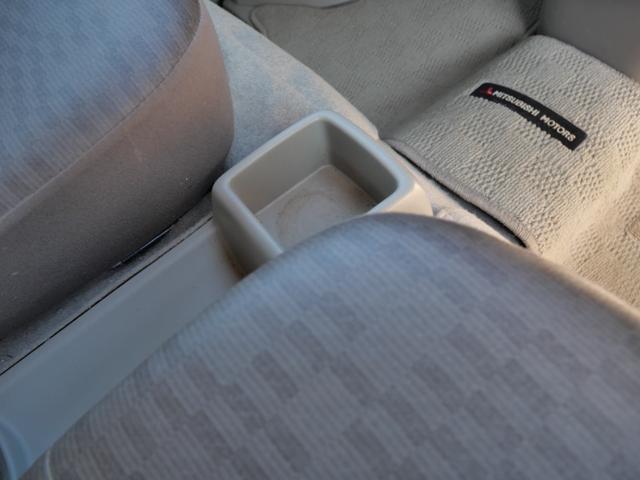 ミニキャブバン M エアコン パワーステアリング Wエアバッグ ライトレベル調節 ラジオ 記録簿(30枚目)