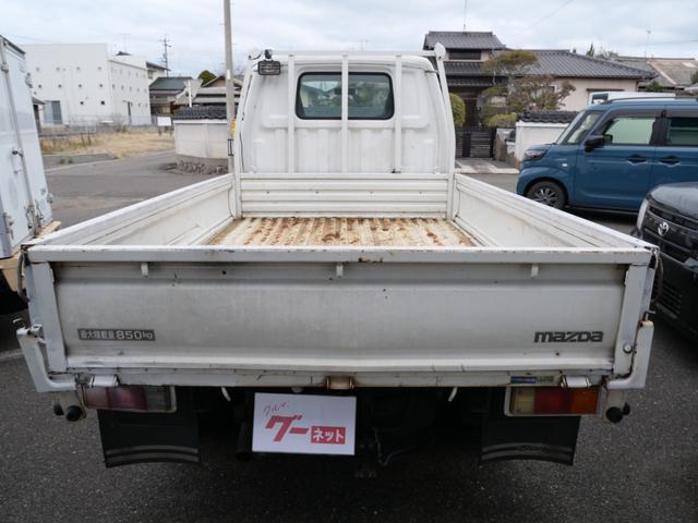 ボンゴトラック ワイドローＤＸ　エアコン　パワーステアリング　パワーウィンドウ　エアバッグ　ラジオ（6枚目）