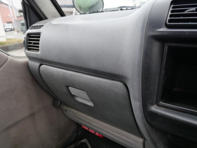 ボンゴトラック ワイドローＤＸ　エアコン　パワーステアリング　パワーウィンドウ　エアバッグ　ラジオ（17枚目）