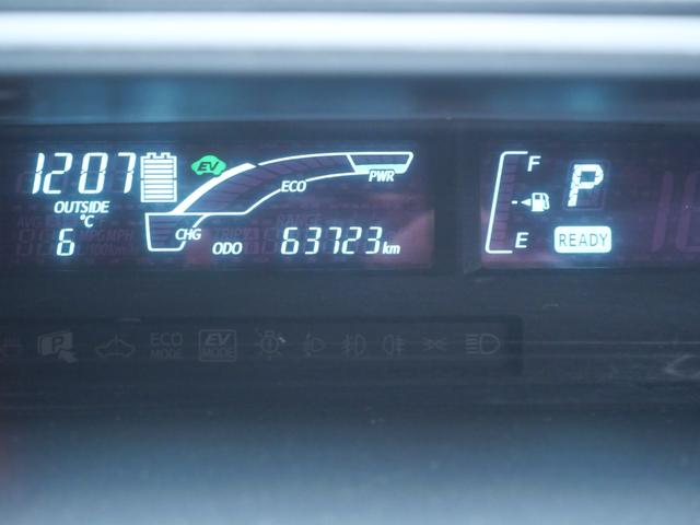 アクア Ｓ　ナビ　フルセグ　バックモニター　スマートキー　プッシュスタート　ＥＴＣ　オートエアコン　電動格納ミラー　パワーウィンドウ（27枚目）