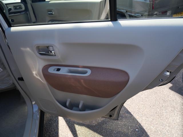 アルトラパン X 届け出済み未使用車 スマートキー プッシュスタート ブレーキサポート シートヒーター オートエアコン トラクションコントロール パーキングセンサー(12枚目)