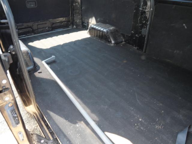 ＮＶ３５０キャラバンバン ロングＤＸターボ　３人乗り　純正ナビ　バックモニター　ＴＶ　電動格納ミラー　ＥＴＣ　エアコン　パワーステアリング　パワーウィンドウ　Ｗエアバッグ（14枚目）