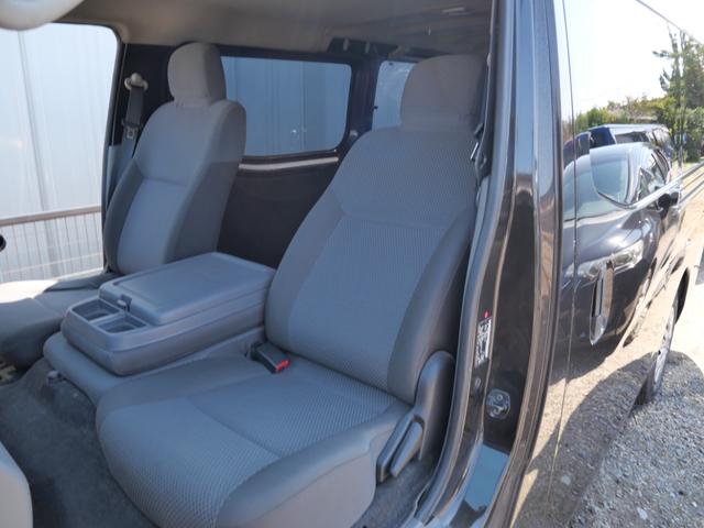 ＮＶ３５０キャラバンバン ロングＤＸターボ　３人乗り　純正ナビ　バックモニター　ＴＶ　電動格納ミラー　ＥＴＣ　エアコン　パワーステアリング　パワーウィンドウ　Ｗエアバッグ（17枚目）