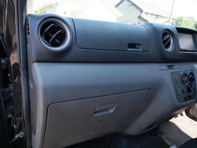 ＮＶ３５０キャラバンバン ロングＤＸターボ　３人乗り　純正ナビ　バックモニター　ＴＶ　電動格納ミラー　ＥＴＣ　エアコン　パワーステアリング　パワーウィンドウ　Ｗエアバッグ（19枚目）