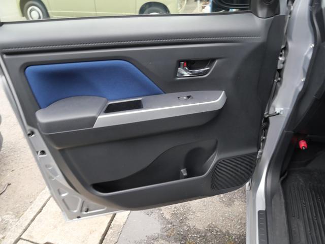 ルーミー カスタムＧ－Ｔ　両側電動スライドドア　スマートキー　プッシュスタート　ＥＴＣ　ナビ　バックモニター　フルセグ　コーナーセンサー　トラクションコントロール（14枚目）