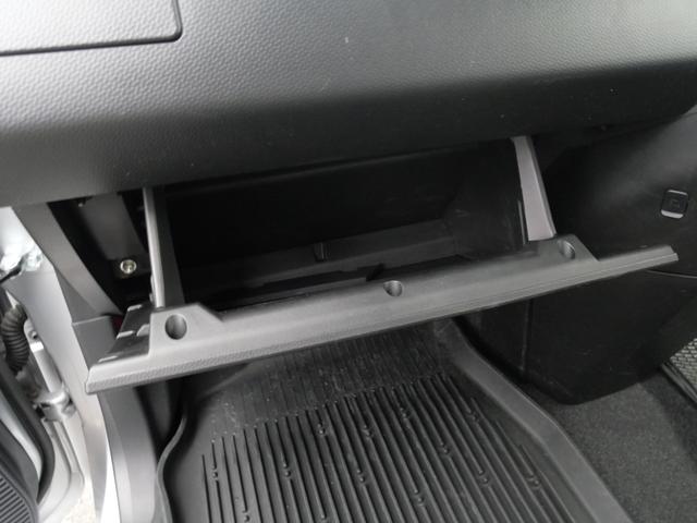 ルーミー カスタムＧ－Ｔ　両側電動スライドドア　スマートキー　プッシュスタート　ＥＴＣ　ナビ　バックモニター　フルセグ　コーナーセンサー　トラクションコントロール（20枚目）