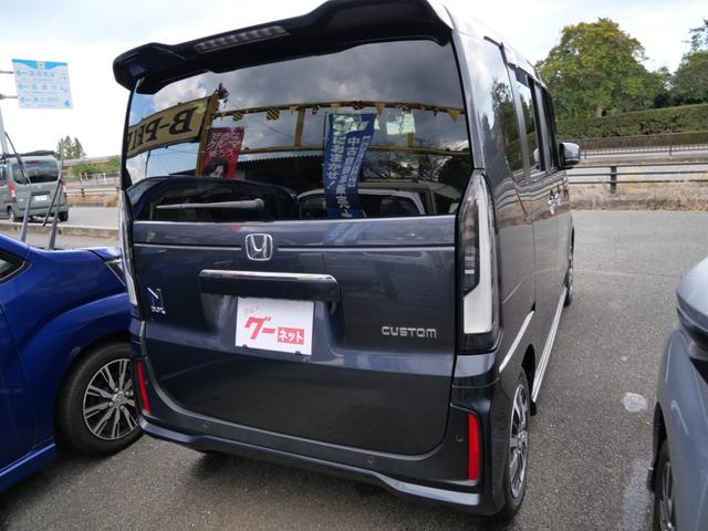 Ｎ－ＢＯＸカスタム ベースグレード　スマートキー　プッシュスタート　左側電動スライドドア　ナビ　フルセグ　バックモニター　ドライブレコーダー　ＵＳＢポート　トラクションコントロール（7枚目）