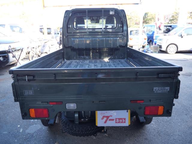 キャリイトラック 農繁スペシャル　セレクト４ＷＤ車　エアコン　パワーステアリング　パワーウィンドウ　Ｗエアバッグ　記録簿　キーレスエントリー　作業灯　三方開（6枚目）