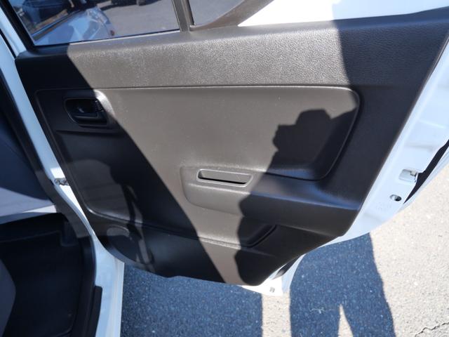 アルト ＶＰ　キーレスエントリー　ドライブレコーダー　ＥＴＣ　プライバシーガラス　セキュリティ　トラクションコントロール　ラジオ　記録簿（13枚目）