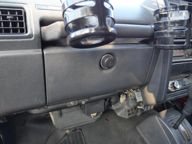 ジムニー サマーウインド リミテッド FRバンパー 社外16インチアルミホイール リフトアップ CD オーバーフェンダー パワーステアリング エアコン(11枚目)