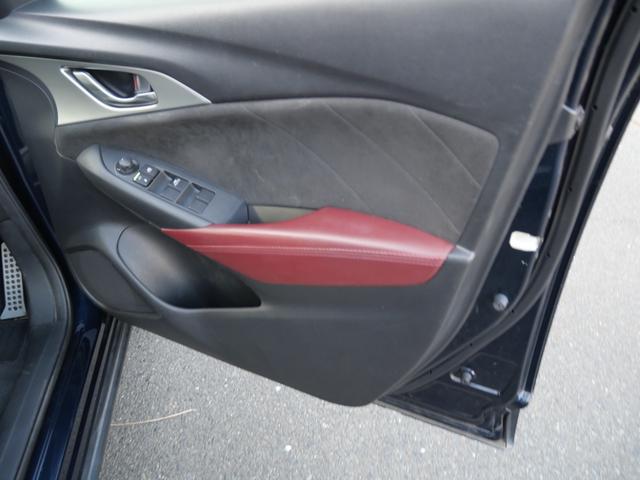 CX-3 XD ツーリング Lパッケージ 本革パワーシート シートヒーター ナビ フルセグ 純正18インチアルミホイール ETC スマートキー プッシュスタート USBポート(12枚目)