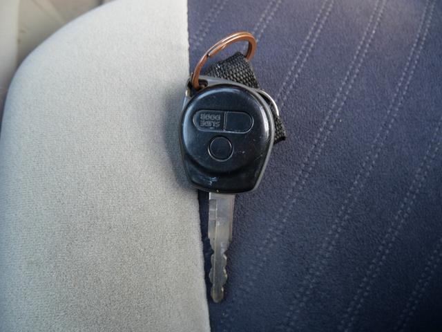 エブリイワゴン PZターボ キーレスエントリー 左側電動スライドドア ナビ フルセグ 電動格納ミラー オートエアコン プライバシーガラス セキュリティ(33枚目)