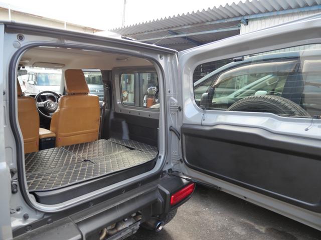 ジムニーシエラ JC スマートキー プッシュスタート シートヒーター ETC ナビ フルセグ バックモニター 社外16インチアルミホイール 社外マフラー レザー調シートカバー ドライブレコーダー(16枚目)