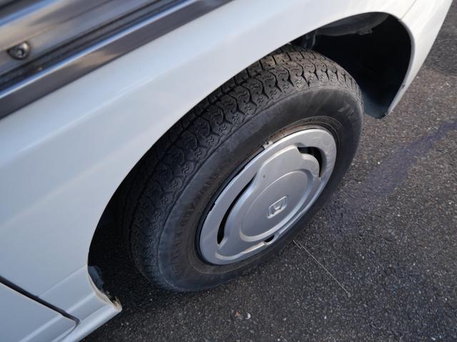 Ｎ－ＶＡＮ Ｌ・ホンダセンシング　ホンダセンシング　キーレスエントリー　オートエアコン　電動格納ミラー　ＥＴＣ　ラジオ　パワーウィンドウ　パワーステアリング（11枚目）