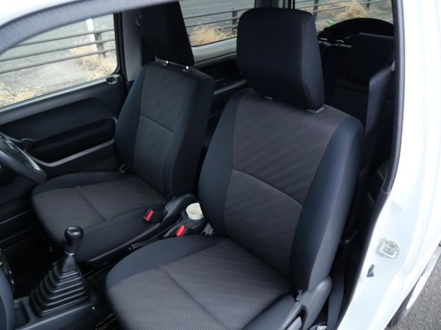 ジムニー ＸＣ　ＣＤ　キーレスエントリー　電動格納ミラー　ライトレベル調節　記録簿　純正１６インチアルミホイール　背面タイヤ　パワーウィンドウ（18枚目）