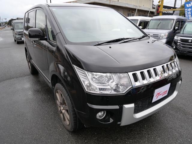 デリカＤ：５ Ｄ　パワーパッケージ　スマートキー　ナビ　フルセグ　両側電動スライドドア　バックモニター　シートヒーター　クルーズコントロール　電動格納ミラー　ＥＴＣ（4枚目）