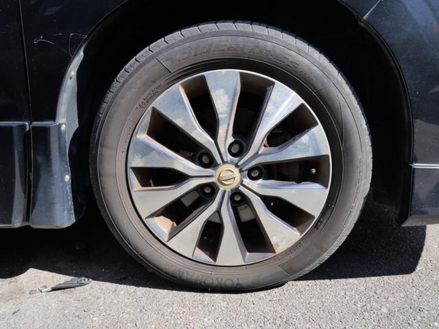 セレナ ハイウェイスター　Ｖセレクション　プロパイロット　ナビ　アラウンドビューモニター　両側電動スライドドア　オートエアコン　ＥＴＣ　ドライブレコーダー　レザー調シートカバー　デジタルインナーミラー　フリップダウンモニター（9枚目）