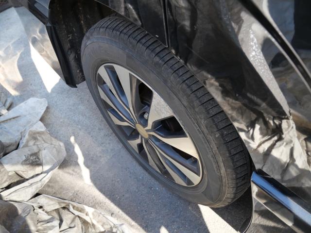 セレナ ハイウェイスター　Ｖセレクション　プロパイロット　ナビ　アラウンドビューモニター　両側電動スライドドア　オートエアコン　ＥＴＣ　ドライブレコーダー　レザー調シートカバー　デジタルインナーミラー　フリップダウンモニター（11枚目）