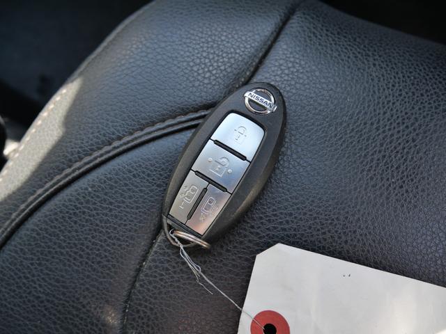 セレナ ハイウェイスター　Ｖセレクション　プロパイロット　ナビ　アラウンドビューモニター　両側電動スライドドア　オートエアコン　ＥＴＣ　ドライブレコーダー　レザー調シートカバー　デジタルインナーミラー　フリップダウンモニター（29枚目）